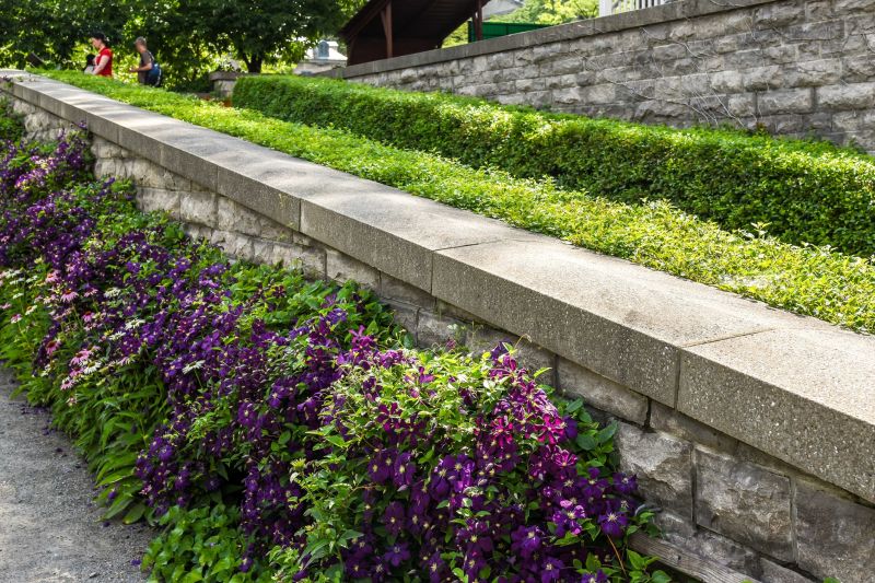 Boulder Wall Landscaping