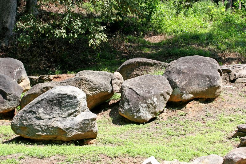 Natural Boulder Walls